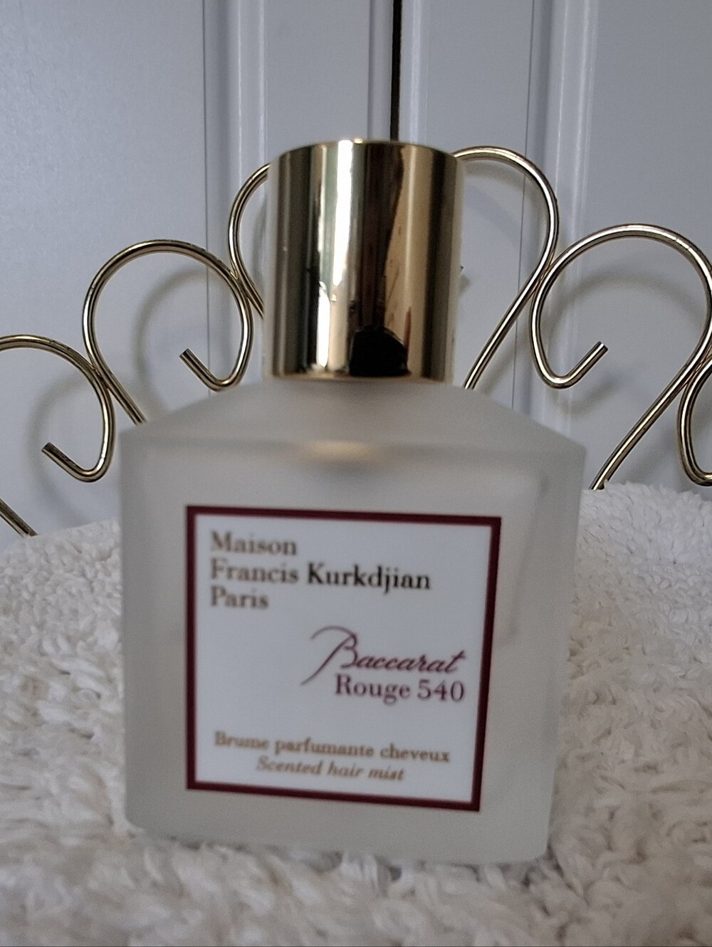 Maison Francis Kurkdjian Baccarat Rouge 540 Hair Mist - Gold and Red Accents - Picture 5 of 6
